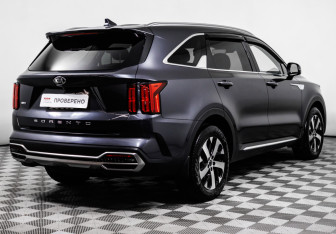 Подержанный автомобиль Kia Sorento 2020 года (5 фото)