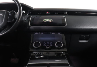 Подержанный автомобиль Land Rover Range Rover Velar 2018 года (14 фото)