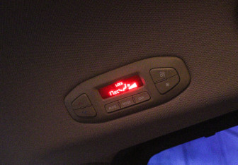 Подержанный автомобиль Kia Carnival 2020 года (17 фото)