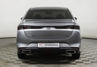 Подержанный автомобиль Kaiyi E5 2023 года (6 фото)