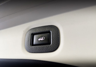 Подержанный автомобиль Nissan X-Trail 2018 года (26 фото)