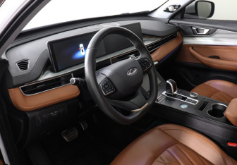 Подержанный автомобиль Chery Tiggo 8 Pro Max 2023 года (9 фото)