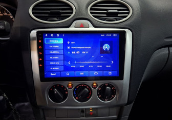 Подержанный автомобиль Ford Focus Sedan 2011 года (14 фото)