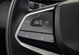 Подержанный автомобиль Changan Lamore 2023 года (27 фото)