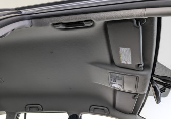 Подержанный автомобиль Toyota RAV4 2012 года (22 фото)