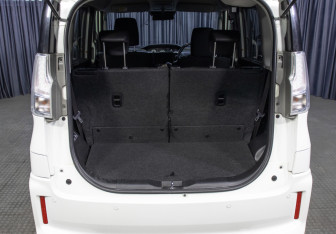 Подержанный автомобиль Mitsubishi Delica D:2 Microvan 2019 года (9 фото)