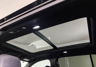 Подержанный автомобиль Chevrolet Traverse 2024 года (19 фото)