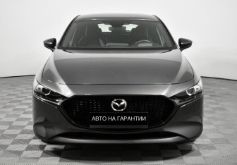 Подержанный автомобиль Mazda 3 Hatchback 2019 года (2 фото)
