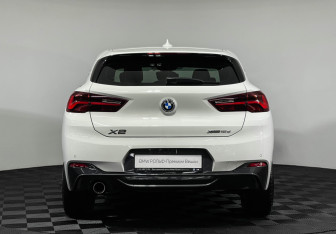 Подержанный автомобиль BMW X2 2020 года (4 фото)