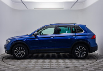 Подержанный автомобиль Volkswagen Tiguan 2019 года (2 фото)