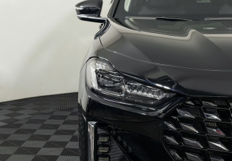 Подержанный автомобиль Jetour X70 Plus 2025 года (17 фото)