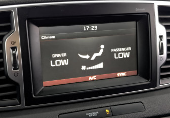 Подержанный автомобиль Kia Sportage 2018 года (26 фото)