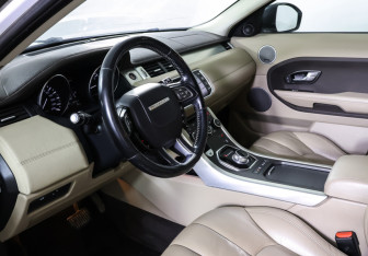Подержанный автомобиль Land Rover Range Rover Evoque 2014 года (15 фото)