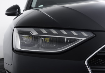 Подержанный автомобиль Audi A4 Sedan 2020 года (22 фото)