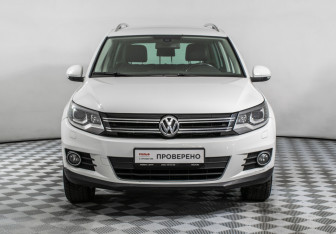 Подержанный автомобиль Volkswagen Tiguan 2012 года (2 фото)
