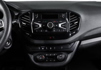 Подержанный автомобиль LADA (ВАЗ) Vesta Wagon 2019 года (14 фото)