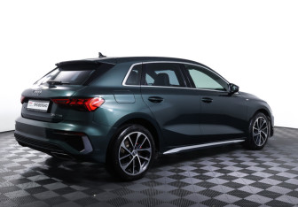 Подержанный автомобиль Audi A3 Hatchback 2021 года (5 фото)