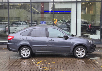 Подержанный автомобиль LADA (ВАЗ) Granta Hatchback 2021 года (4 фото)