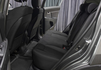 Подержанный автомобиль Kia Sportage 2012 года (10 фото)