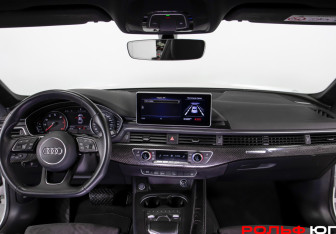 Подержанный автомобиль Audi A5 Coupe 2019 года (12 фото)