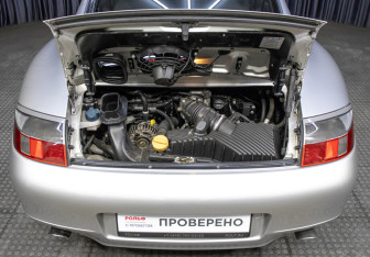 Подержанный автомобиль Porsche 911 Coupe 1999 года (10 фото)