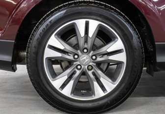 Подержанный автомобиль Honda Crosstour 2012 года (25 фото)