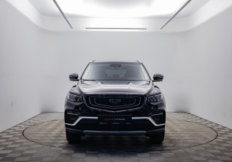 Подержанный автомобиль Geely Atlas Pro 2021 года (2 фото)