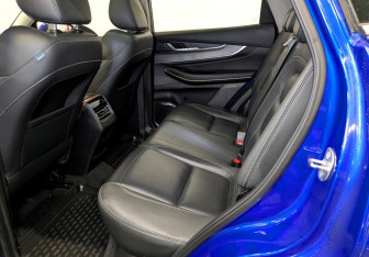 Подержанный автомобиль Exeed LX 2022 года (11 фото)