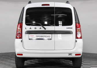 Подержанный автомобиль LADA (ВАЗ) Largus Wagon 2024 года (6 фото)