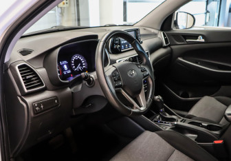 Подержанный автомобиль Hyundai Tucson 2018 года (8 фото)