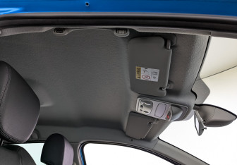 Подержанный автомобиль Renault Kaptur 2016 года (23 фото)