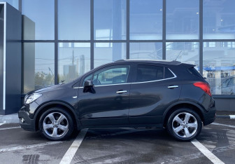 Подержанный автомобиль Opel Mokka 2014 года (8 фото)