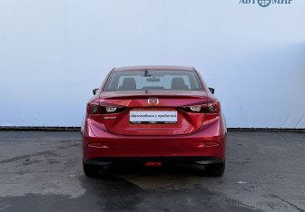 Подержанный автомобиль Mazda 3 Sedan 2013 года (6 фото)