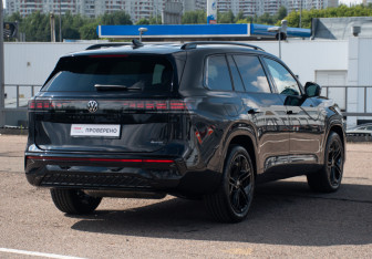 Подержанный автомобиль Volkswagen Teramont 2026 года (5 фото)