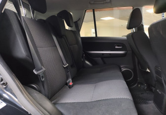 Подержанный автомобиль Suzuki Grand Vitara 2007 года (14 фото)
