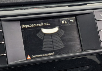 Подержанный автомобиль Skoda Superb Liftback 2016 года (26 фото)