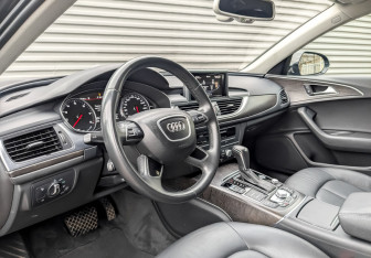 Подержанный автомобиль Audi A6 Sedan 2018 года (16 фото)