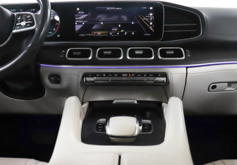 Подержанный автомобиль Mercedes-Benz GLE 2019 года (14 фото)