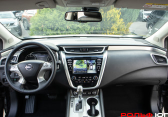 Подержанный автомобиль Nissan Murano Suv 2019 года (10 фото)