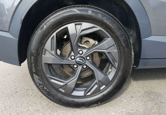 Подержанный автомобиль GAC GS3 2024 года (13 фото)