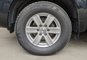 Подержанный автомобиль Toyota Land Cruiser Prado 2020 года (12 фото)
