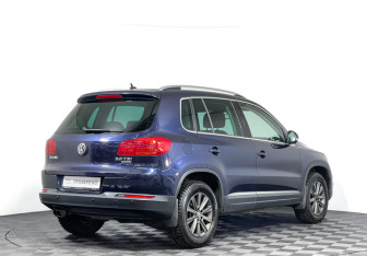 Подержанный автомобиль Volkswagen Tiguan 2011 года (5 фото)
