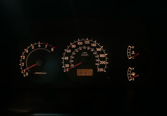 Подержанный автомобиль Kia Spectra Sedan 2008 года (14 фото)