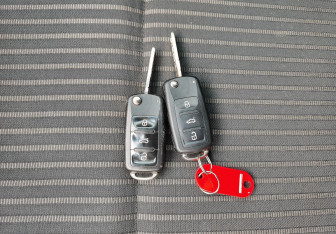 Подержанный автомобиль Volkswagen Polo Sedan 2013 года (15 фото)