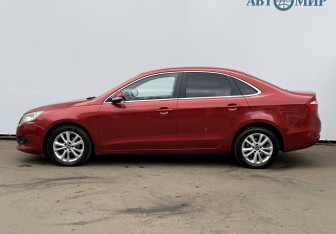 Подержанный автомобиль Chery Arrizo 7 2014 года (8 фото)