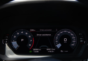 Подержанный автомобиль Audi A3 Sedan 2022 года (9 фото)