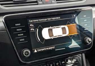 Подержанный автомобиль Skoda Superb Liftback 2020 года (27 фото)