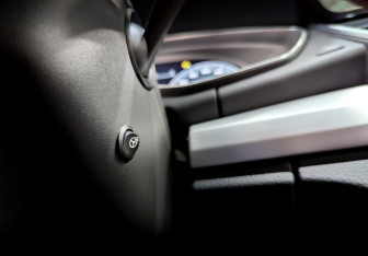 Подержанный автомобиль Audi Q5 2021 года (26 фото)