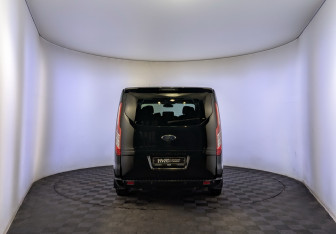 Подержанный автомобиль Ford Tourneo Connect Compactvan 2021 года (6 фото)