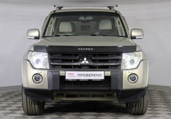 Подержанный автомобиль Mitsubishi Pajero 2007 года (2 фото)